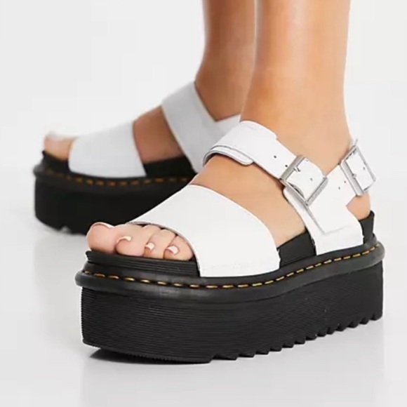 NEW DR MARTENS VOSS QUAD LEATHER PLATFORM SANDAL - Picture 1 of 14